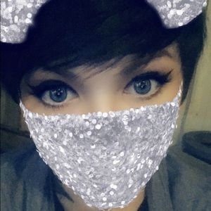 Meet your Posher, Erienne